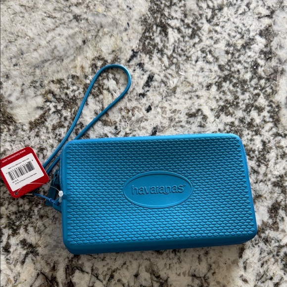 Havaianas Vibrant Blue Wristlet - Picture 1 of 4